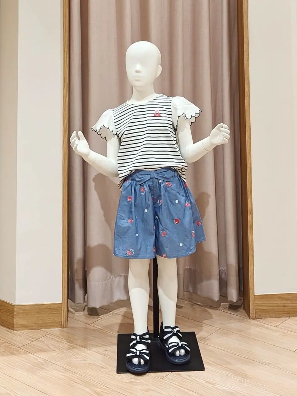 ANY 奥原 コーディネート画像