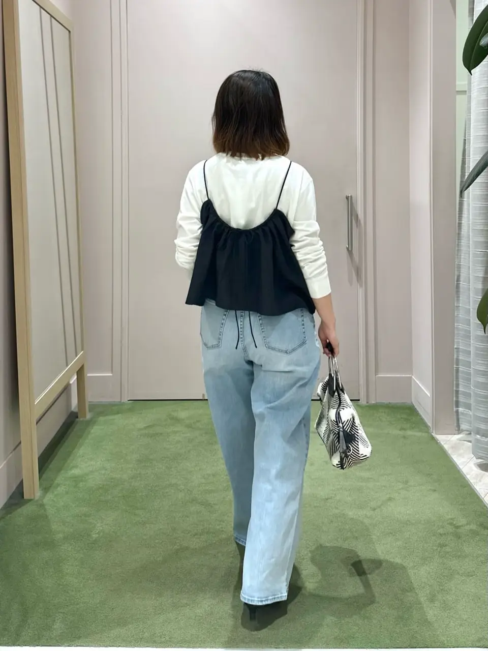 ANY フジコ コーディネート画像