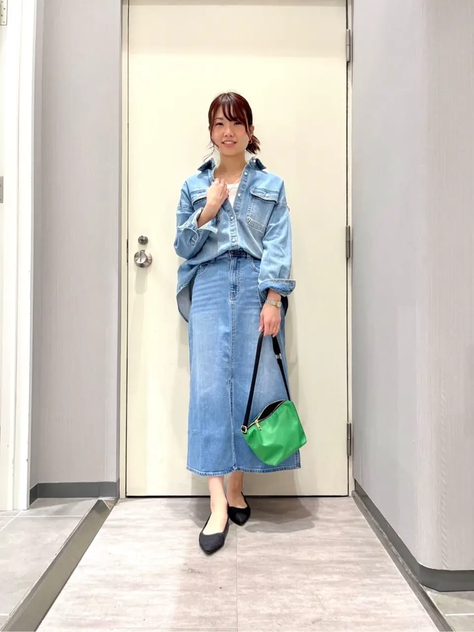 ANY 金井 コーディネート画像