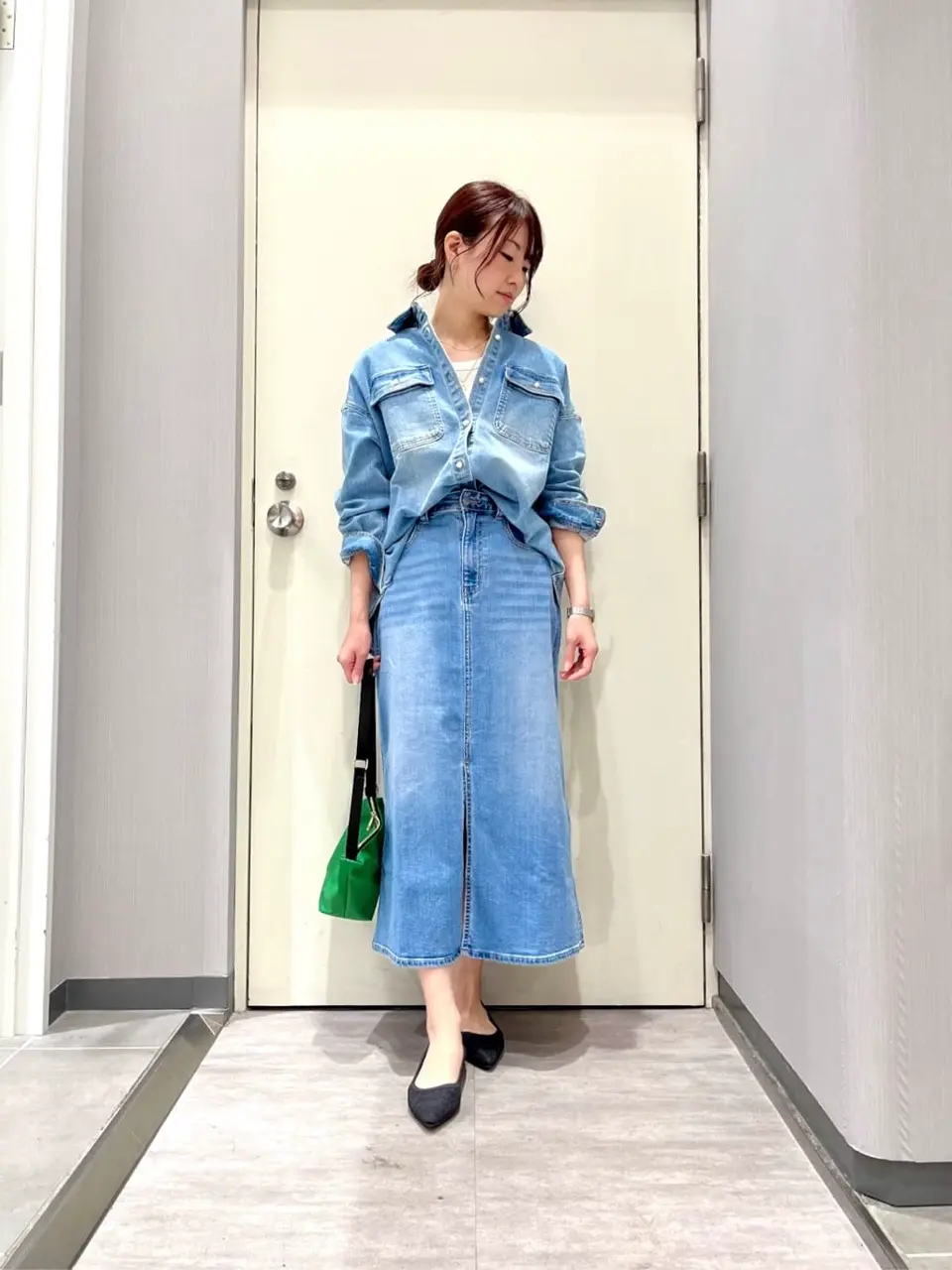 ANY 金井 コーディネート画像