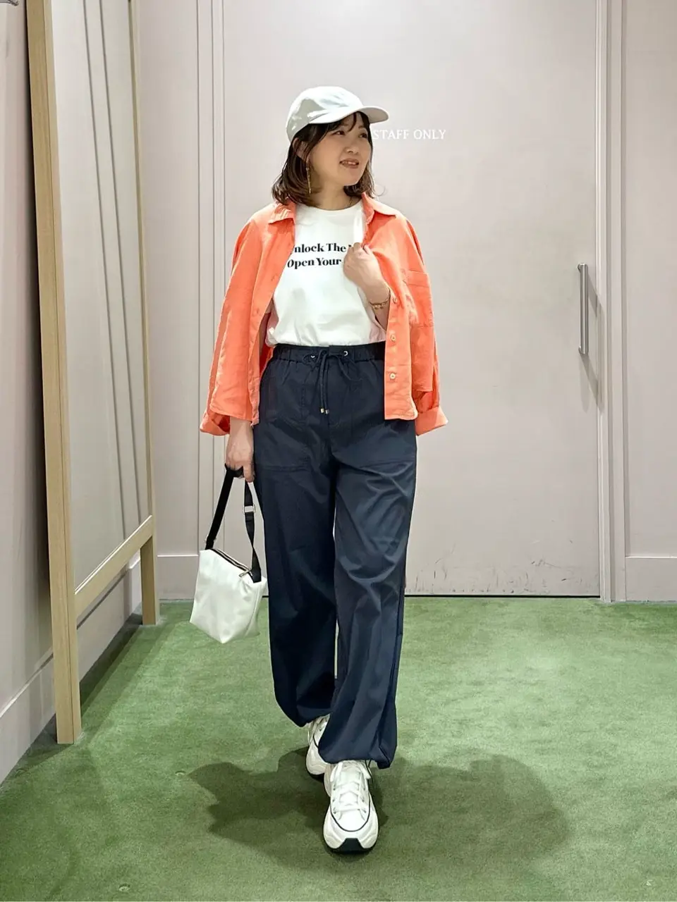 ANY フジコ コーディネート画像