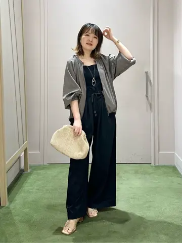 ANY フジコ コーディネート画像