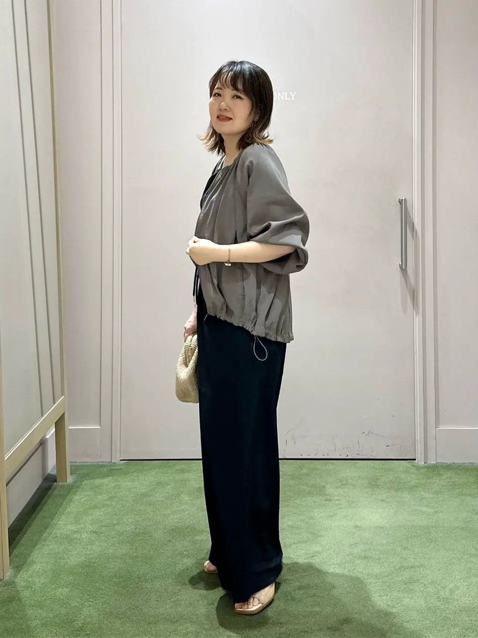 ANY フジコ コーディネート画像