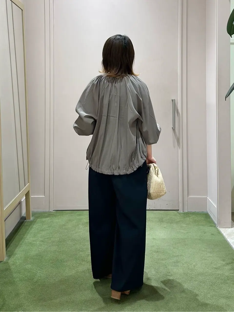 ANY フジコ コーディネート画像