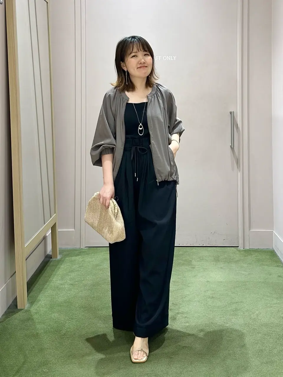 ANY フジコ コーディネート画像