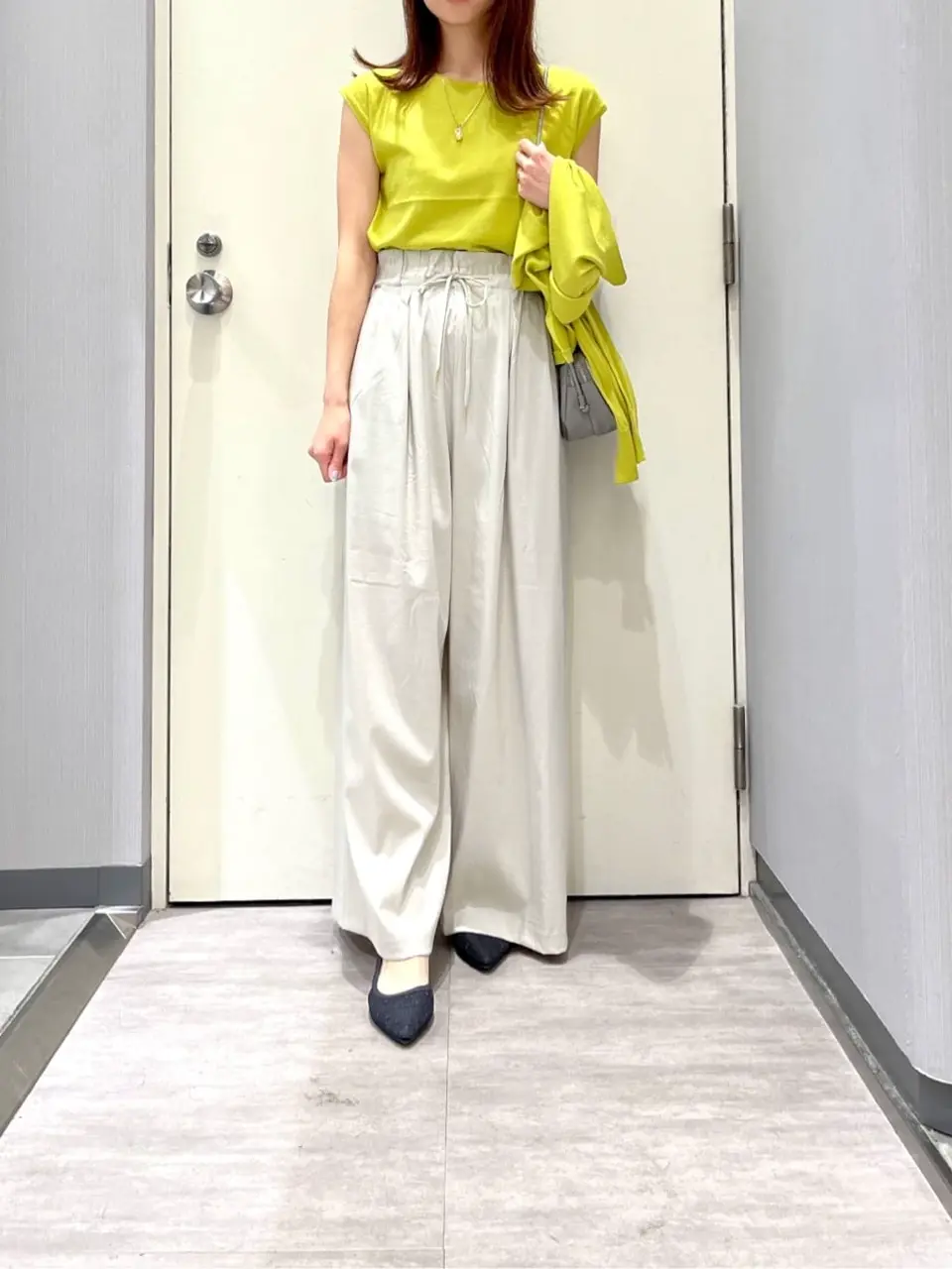 ANY 金井 コーディネート画像