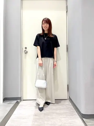 ANY 金井 コーディネート画像