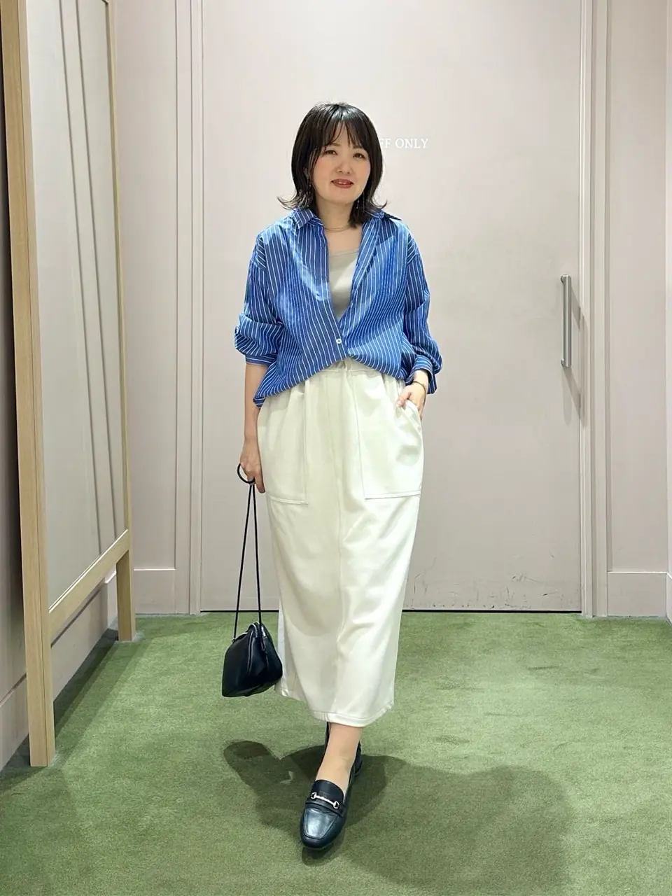 ANY フジコ コーディネート画像