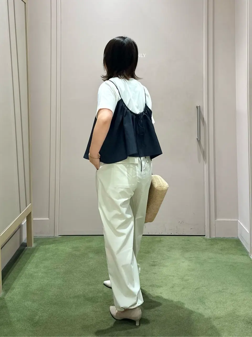 ANY フジコ コーディネート画像