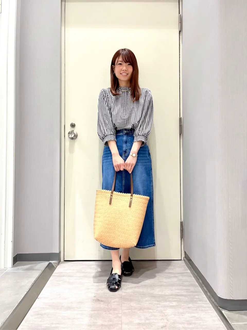 ANY 金井 コーディネート画像