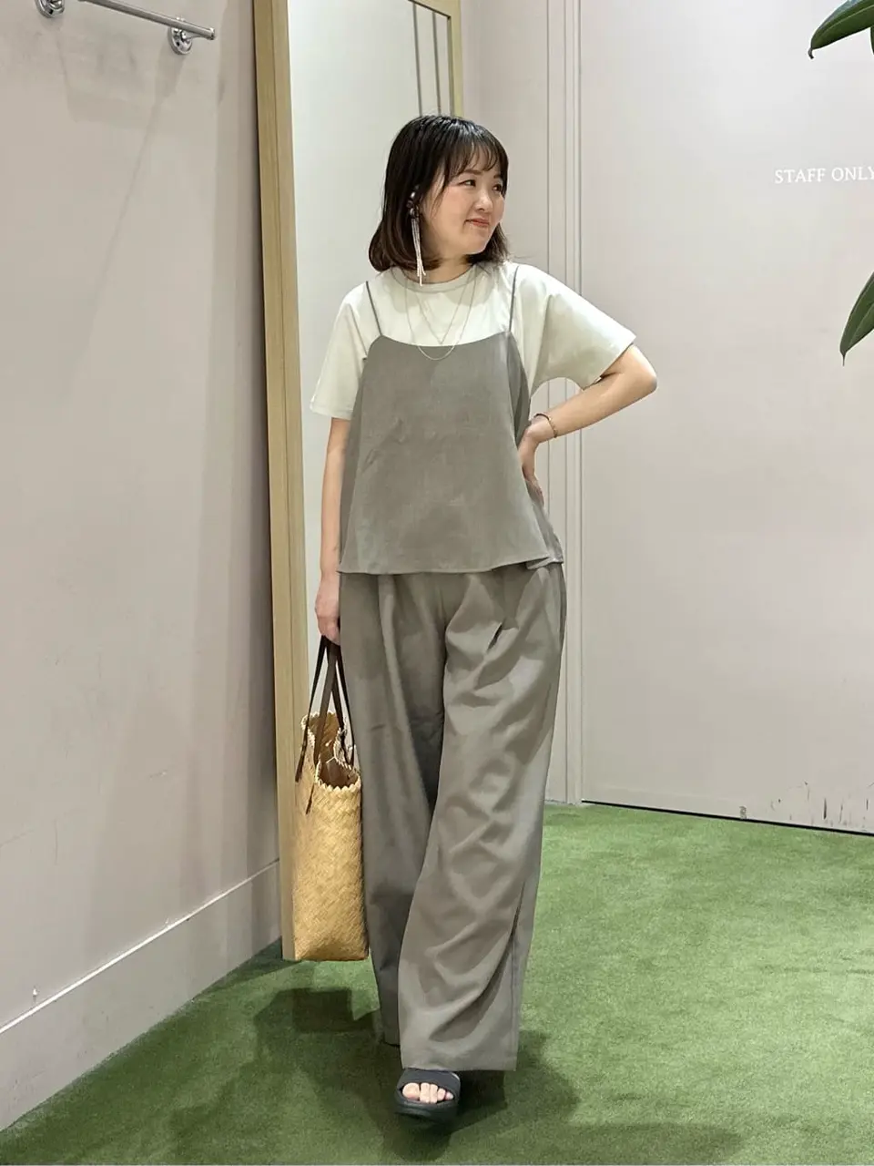 ANY フジコ コーディネート画像