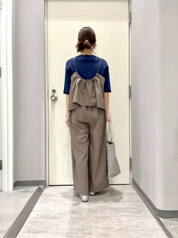 ANY 金井 コーディネート画像