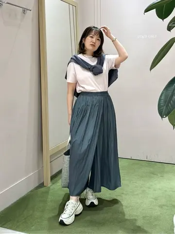 ANY フジコ コーディネート画像