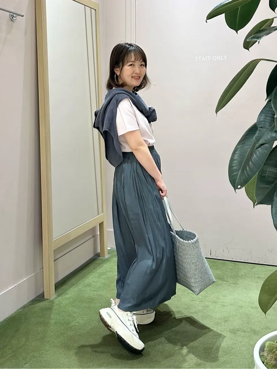 ANY フジコ コーディネート画像