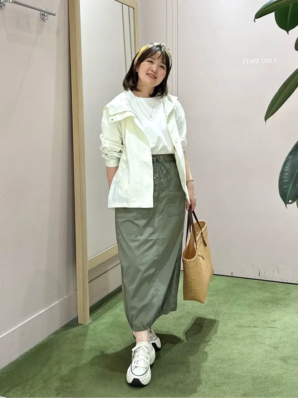 ANY フジコ コーディネート画像