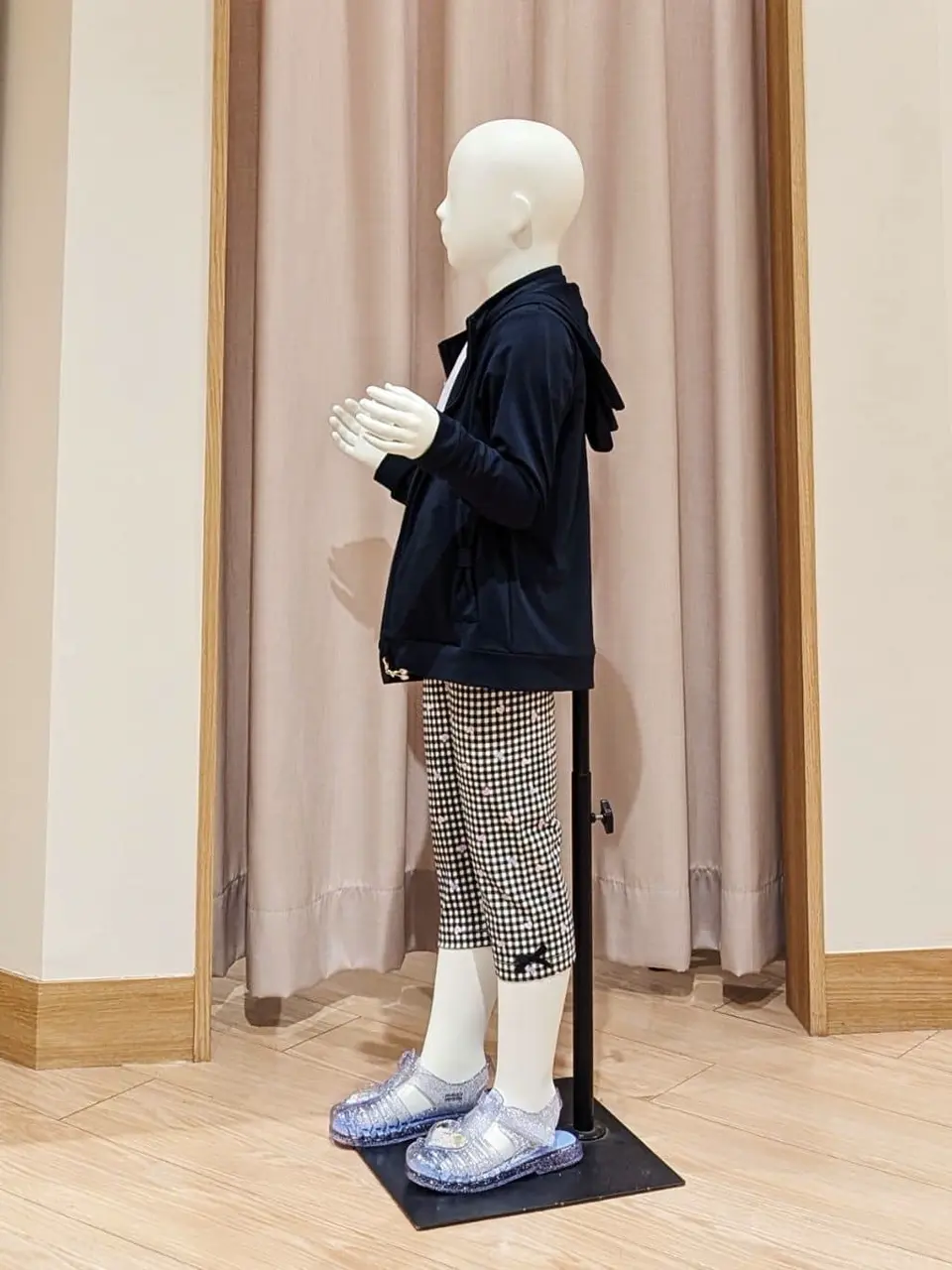 ANY 奥原 コーディネート画像