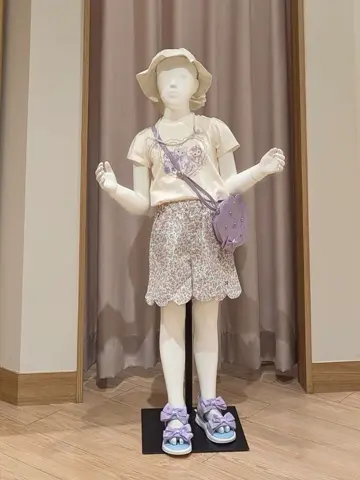 ANY 奥原 コーディネート画像