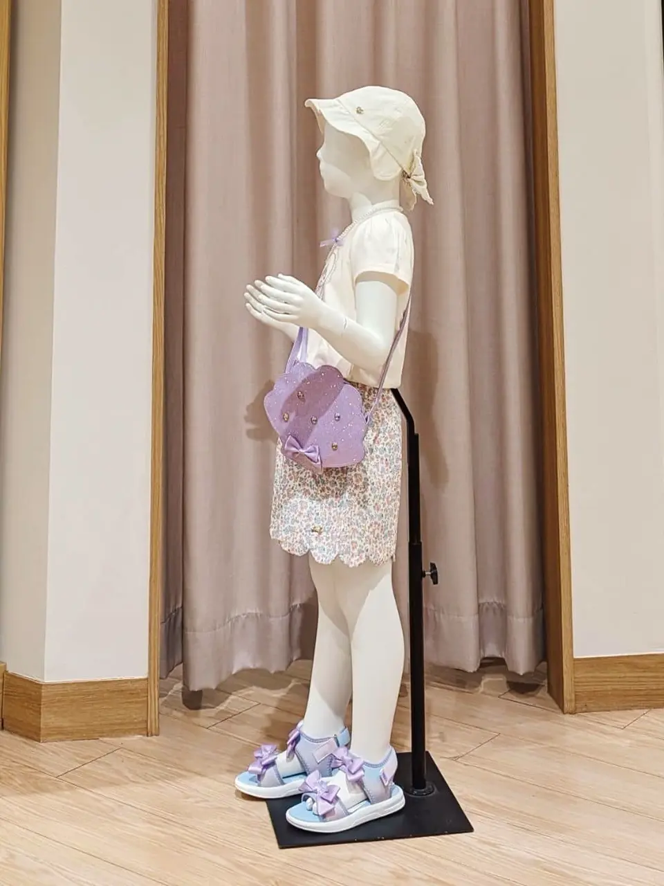 ANY 奥原 コーディネート画像