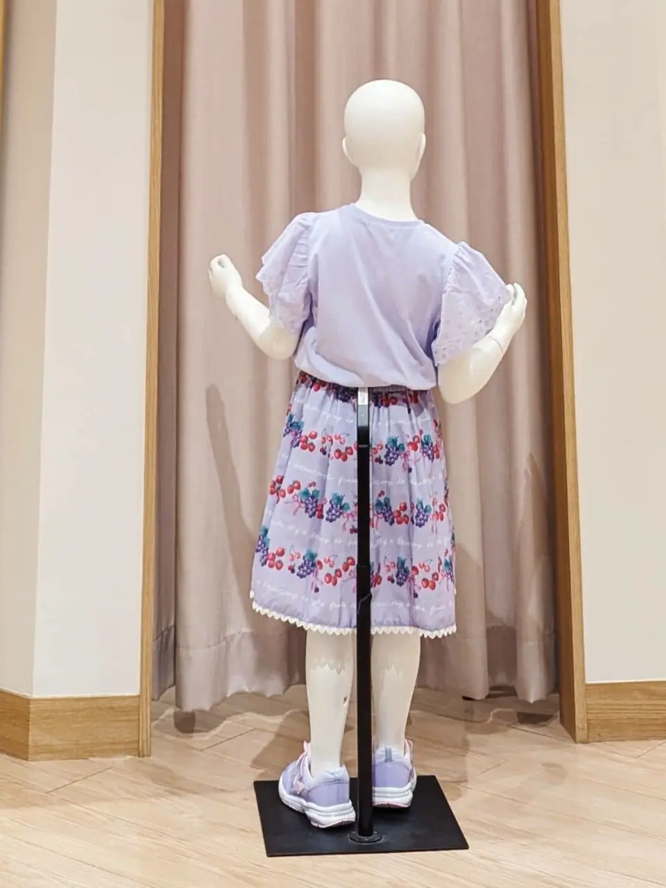 ANY 奥原 コーディネート画像