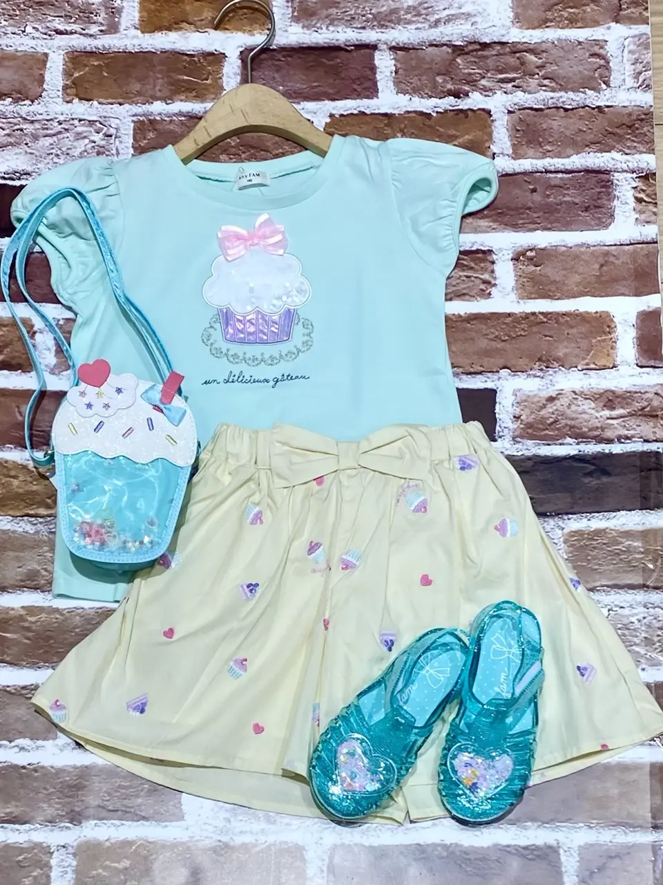 ANY スタッフ コーディネート画像