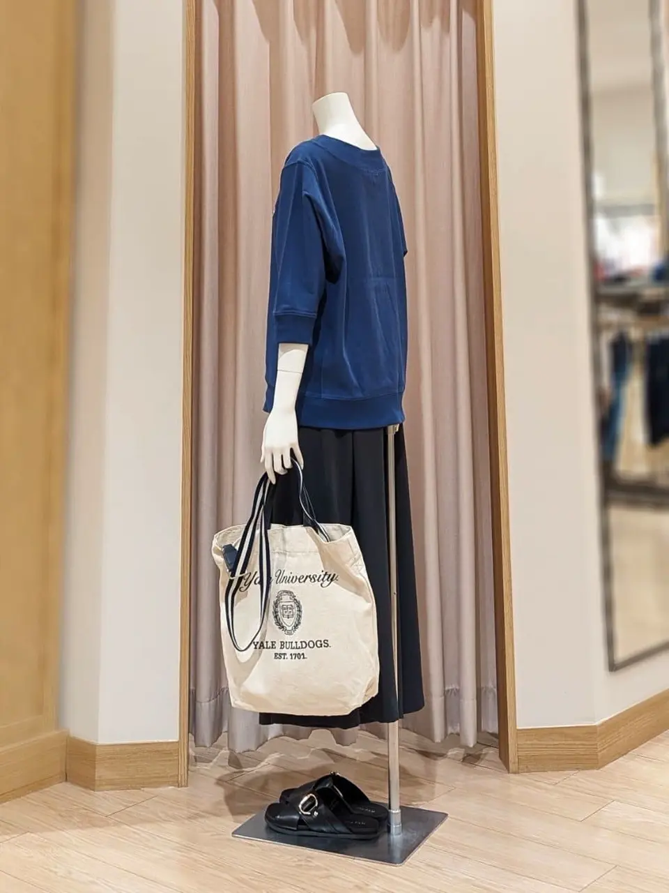 ANY 岩田 コーディネート画像