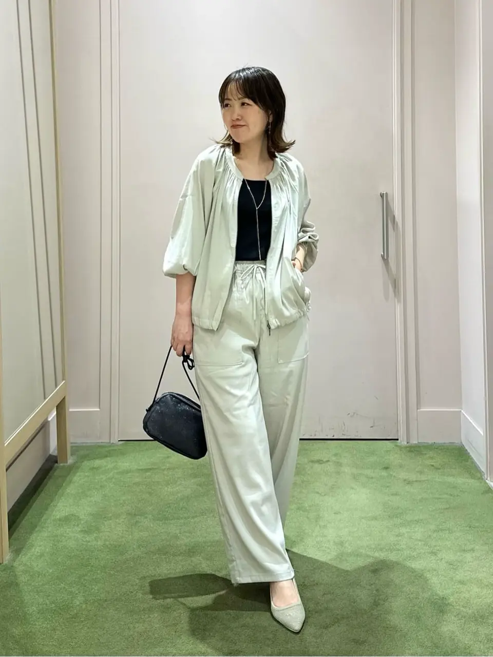 ANY フジコ コーディネート画像