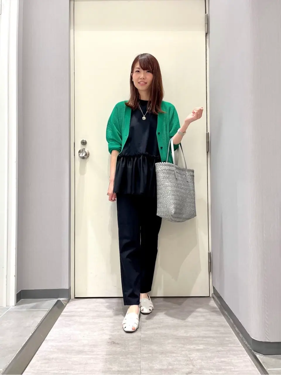 ANY 金井 コーディネート画像