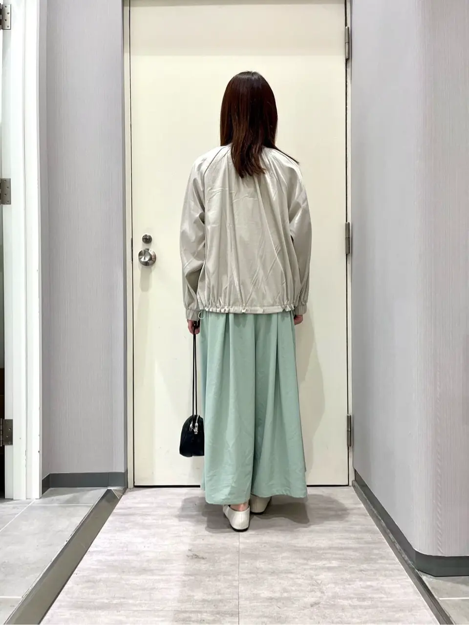 ANY 金井 コーディネート画像