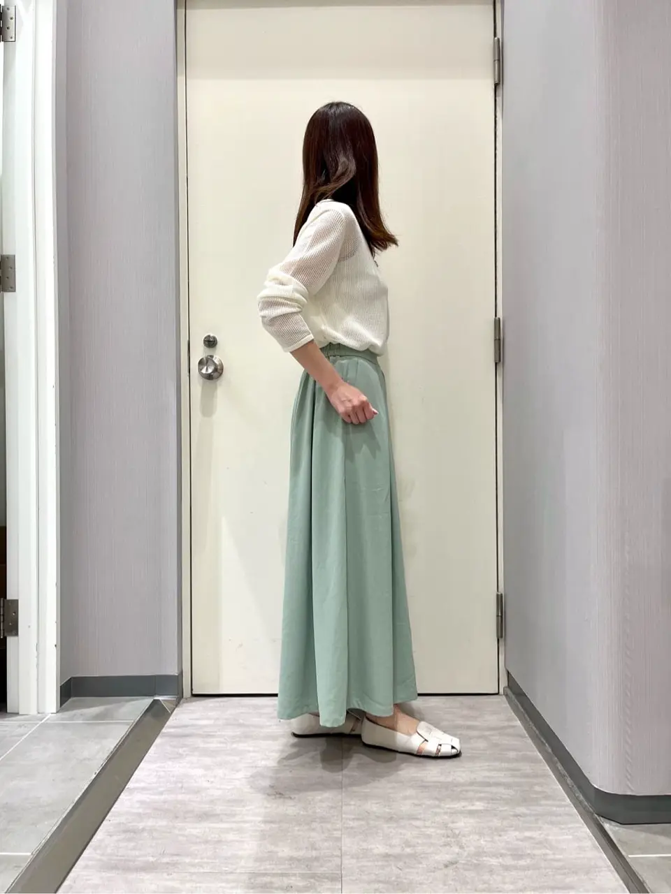 ANY 金井 コーディネート画像