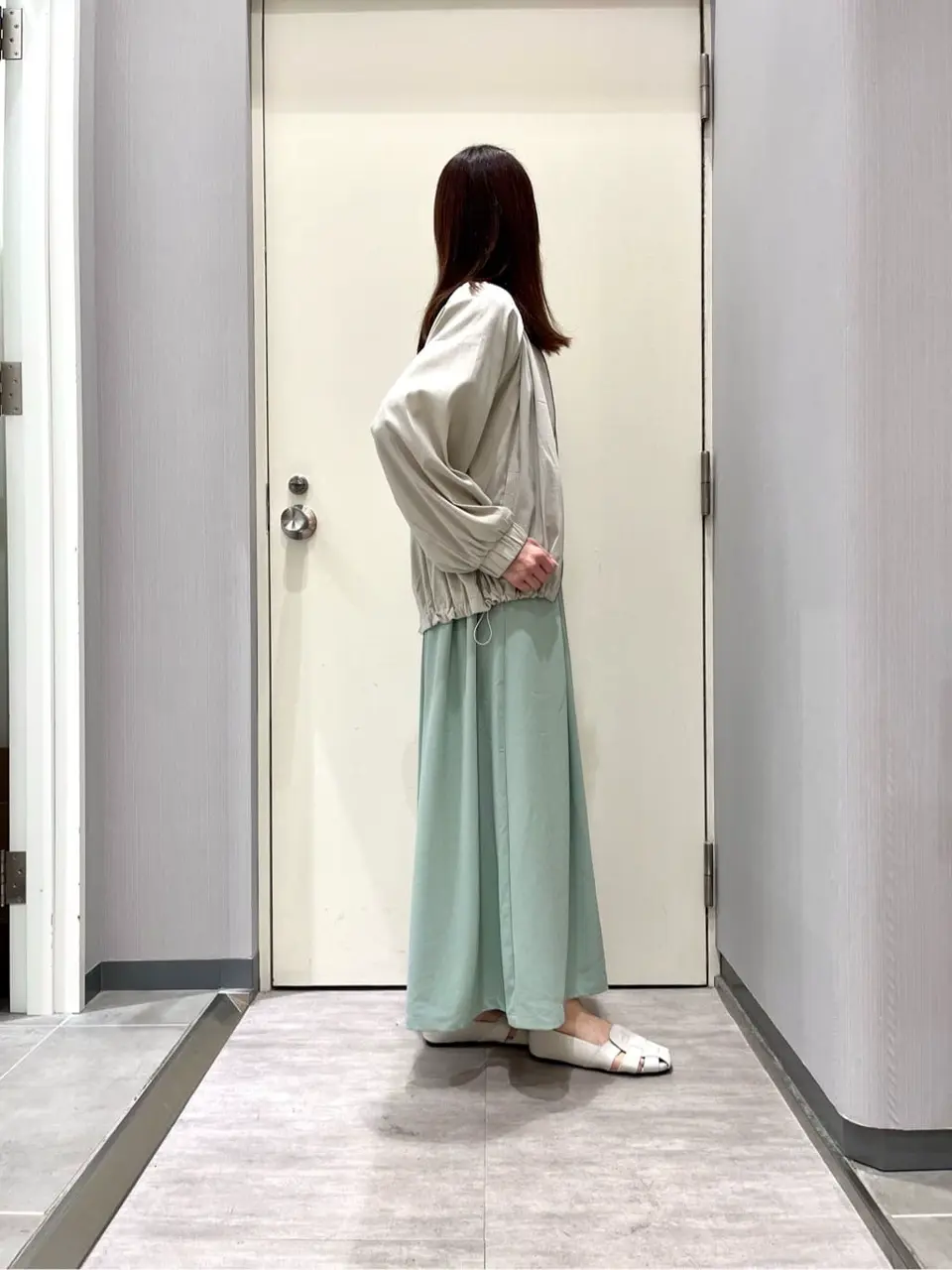 ANY 金井 コーディネート画像