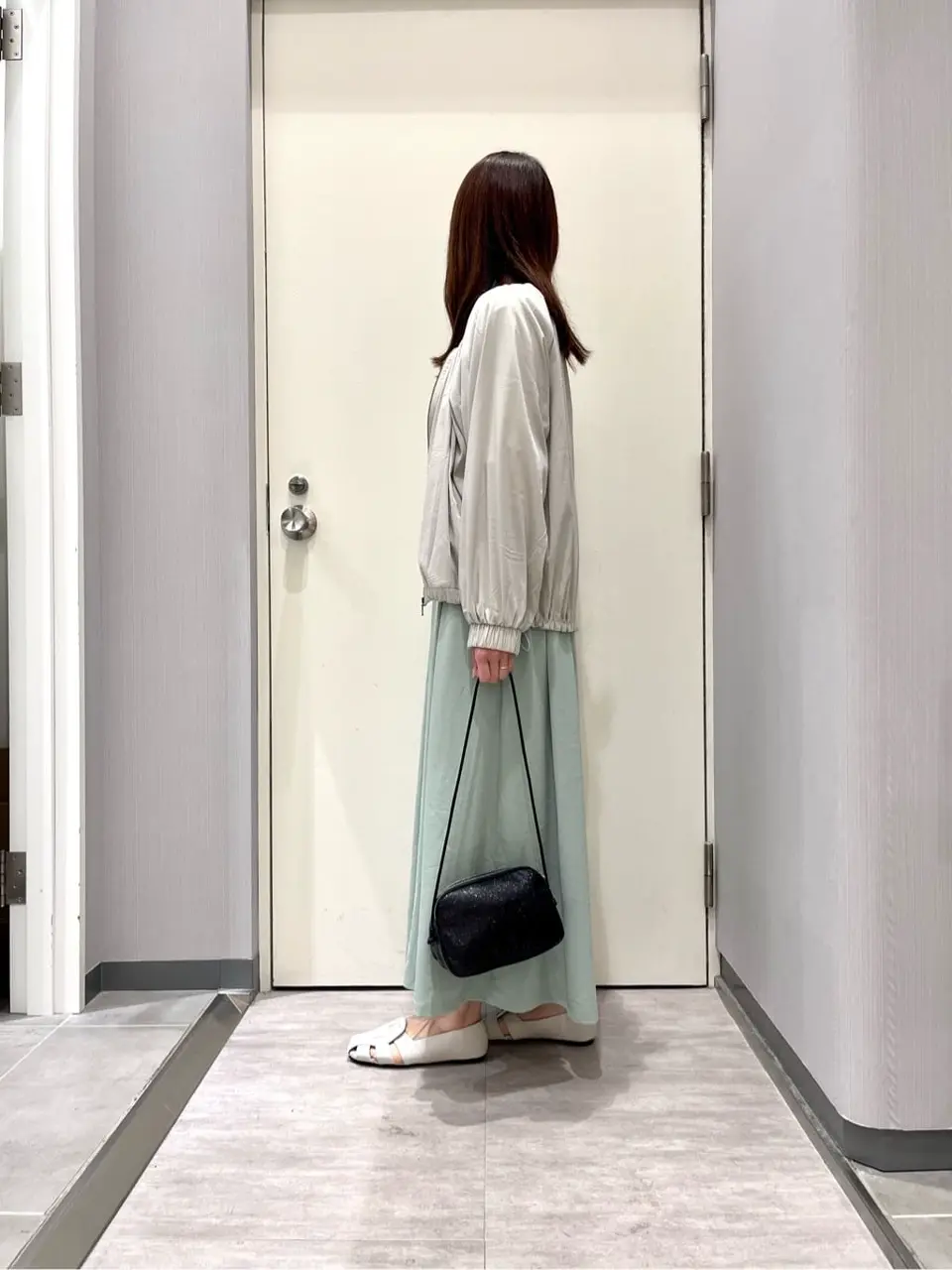 ANY 金井 コーディネート画像