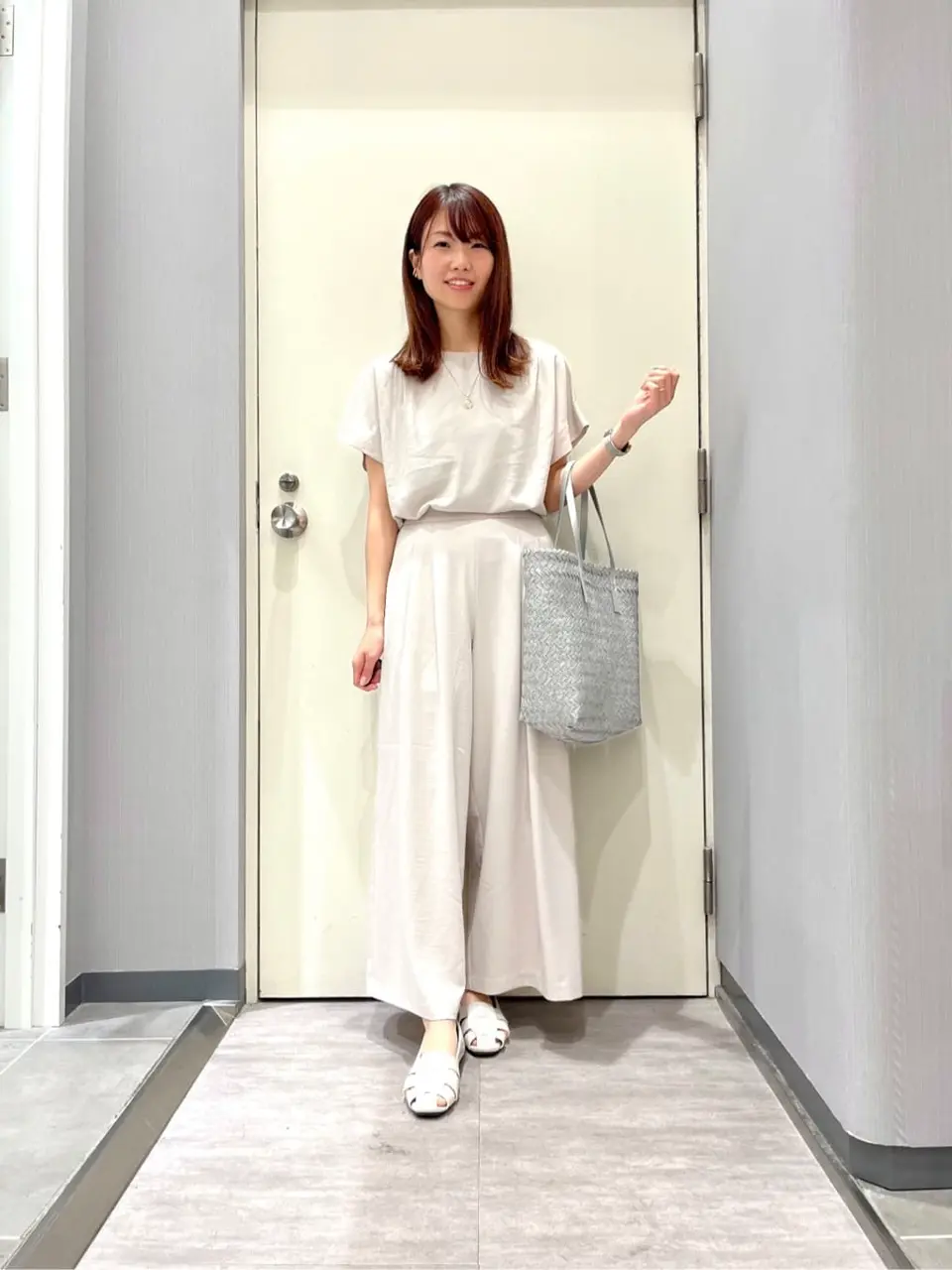 ANY 金井 コーディネート画像