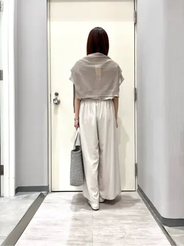 ANY 金井 コーディネート画像