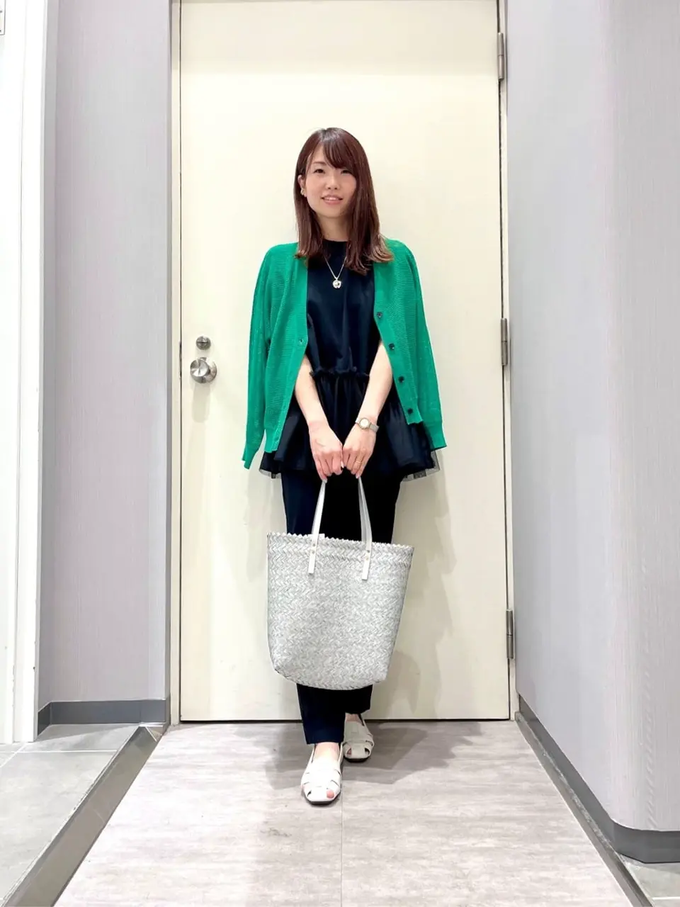 ANY 金井 コーディネート画像