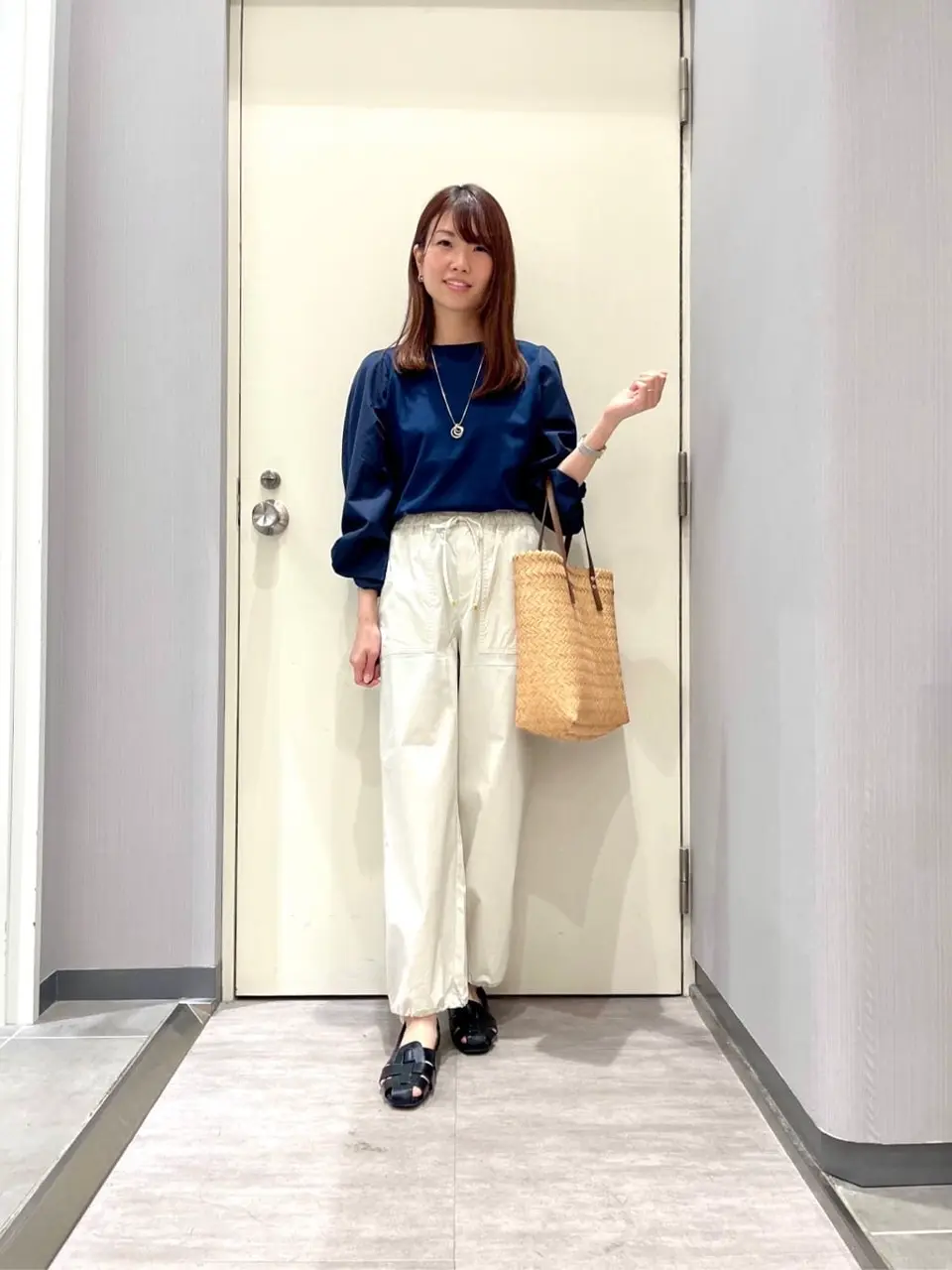 ANY 金井 コーディネート画像