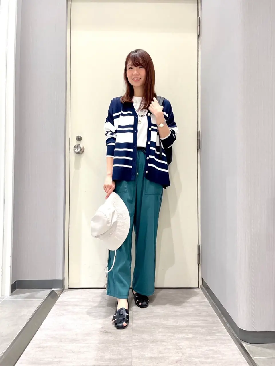 ANY 金井 コーディネート画像