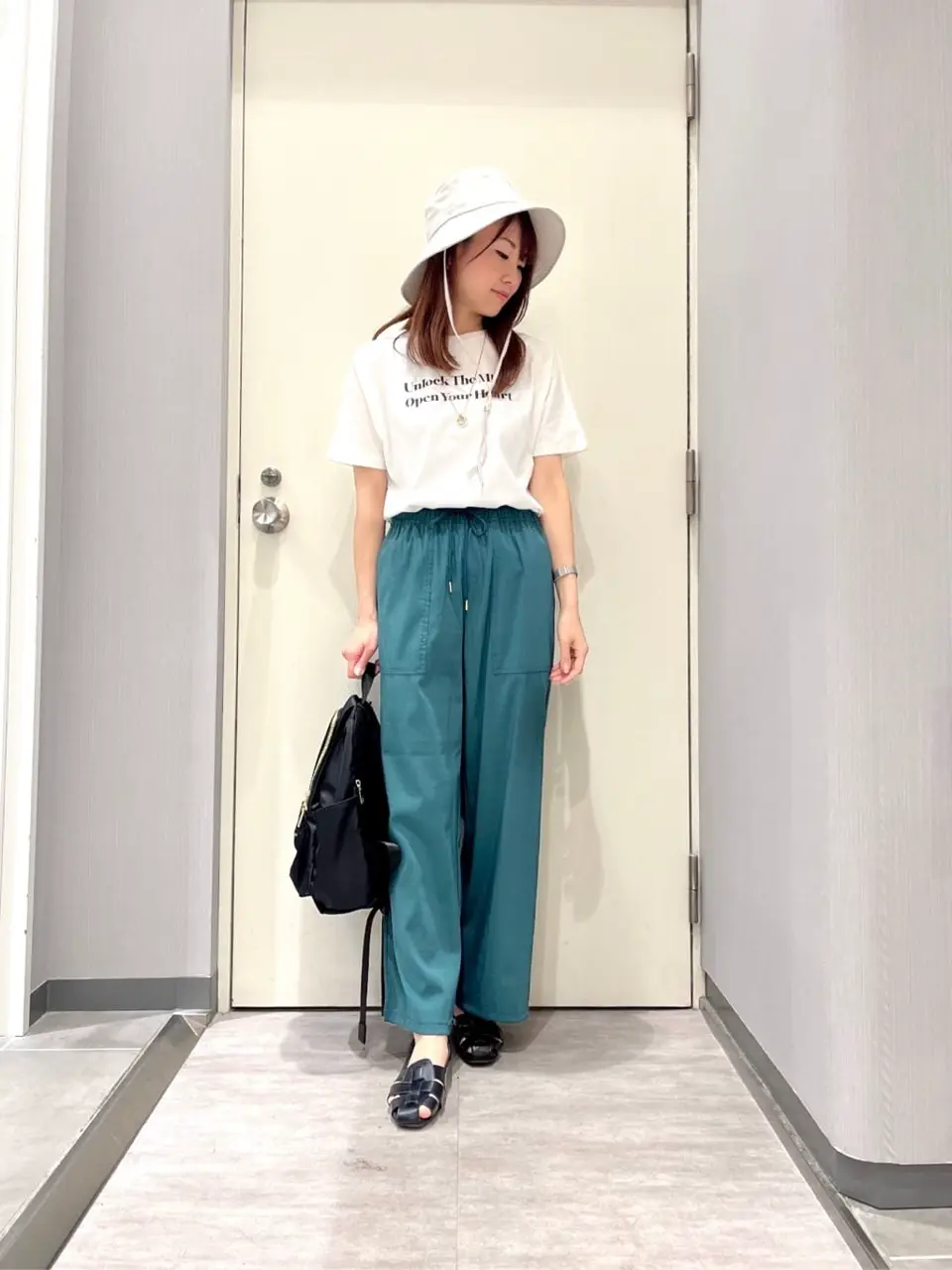 ANY 金井 コーディネート画像