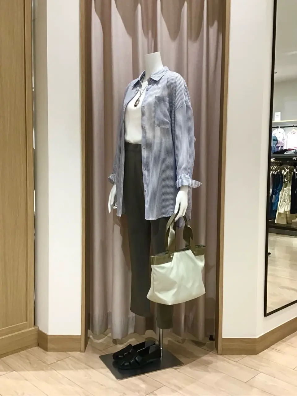 ANY スタッフ コーディネート画像