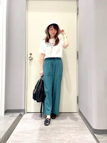 ANY 金井 コーディネート画像