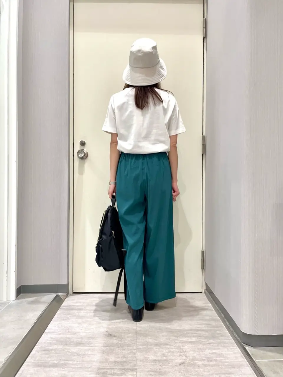 ANY 金井 コーディネート画像