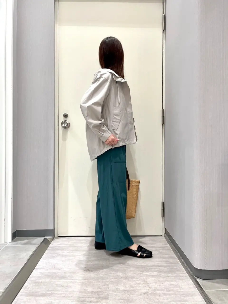 ANY 金井 コーディネート画像