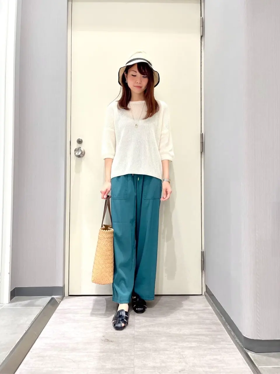 ANY 金井 コーディネート画像