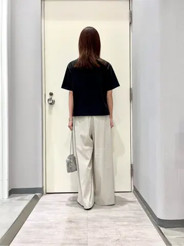 ANY 金井 コーディネート画像