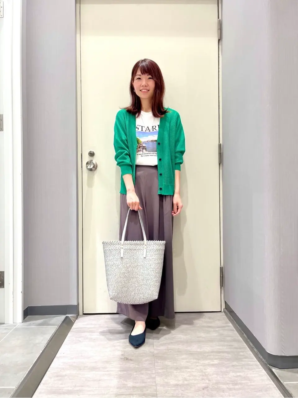 ANY 金井 コーディネート画像