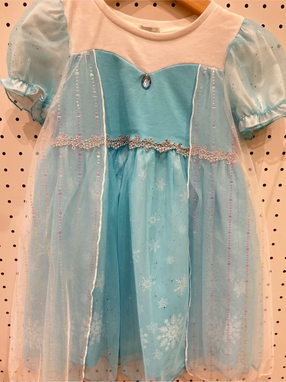 ANY 岡田 コーディネート画像