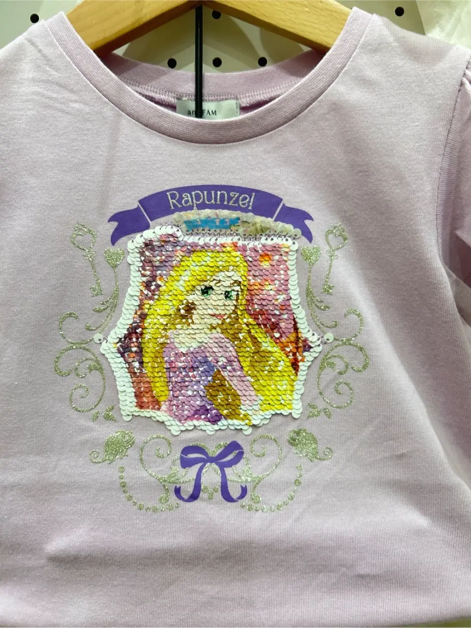 ANY 岡田 コーディネート画像