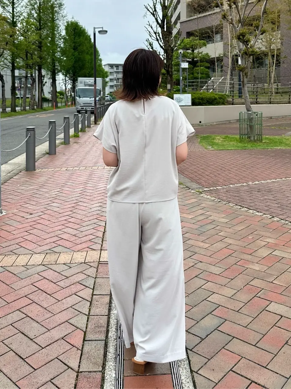 ANY フジコ コーディネート画像