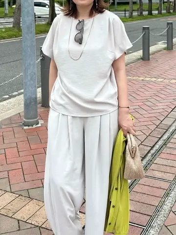 ANY フジコ コーディネート画像