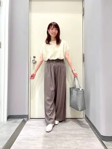 ANY 金井 コーディネート画像