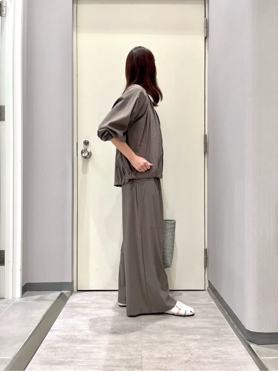 ANY 金井 コーディネート画像